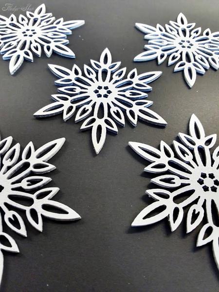 Baumschmuck Holz Schneeflocken weiß